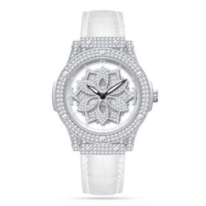 Large-dial Waterproof Hollowed-out Womens Watch With A Snowflake Motif That Rotates
