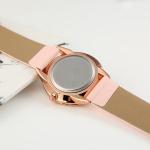 New Fashion Personalized Women's Quartz Watch