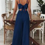 Fashionable Casual Jumpsuit With Shoulder Straps And A Bow Detail On The Back