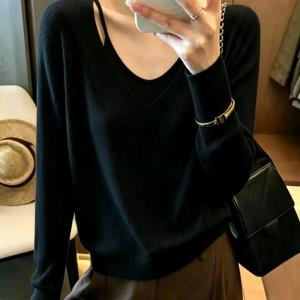 Bottoming Shirt Long-sleeved Sweater Can Be Worn Outside