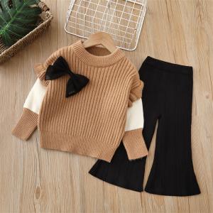 Childrens Two-Piece Knitted Set With Round Neck