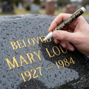 Black Oil-based Waterproof Pen Large-capacity Oil-based Pen For Logistics Use Wide-tip Penwholesale Available