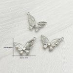 Real Gold Fine-grain Three-dimensional Slanted Butterfly Pendant